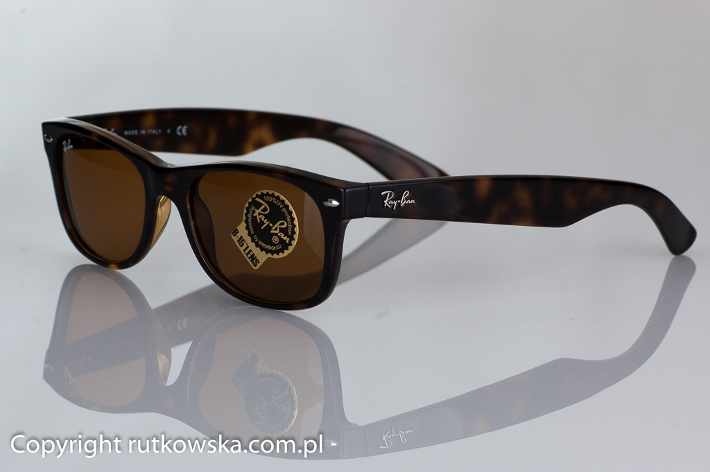 RB2132 New Wayfarer 710 right