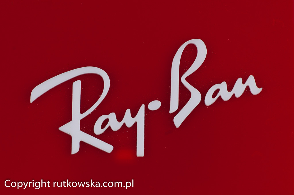 Ray-Ban logo